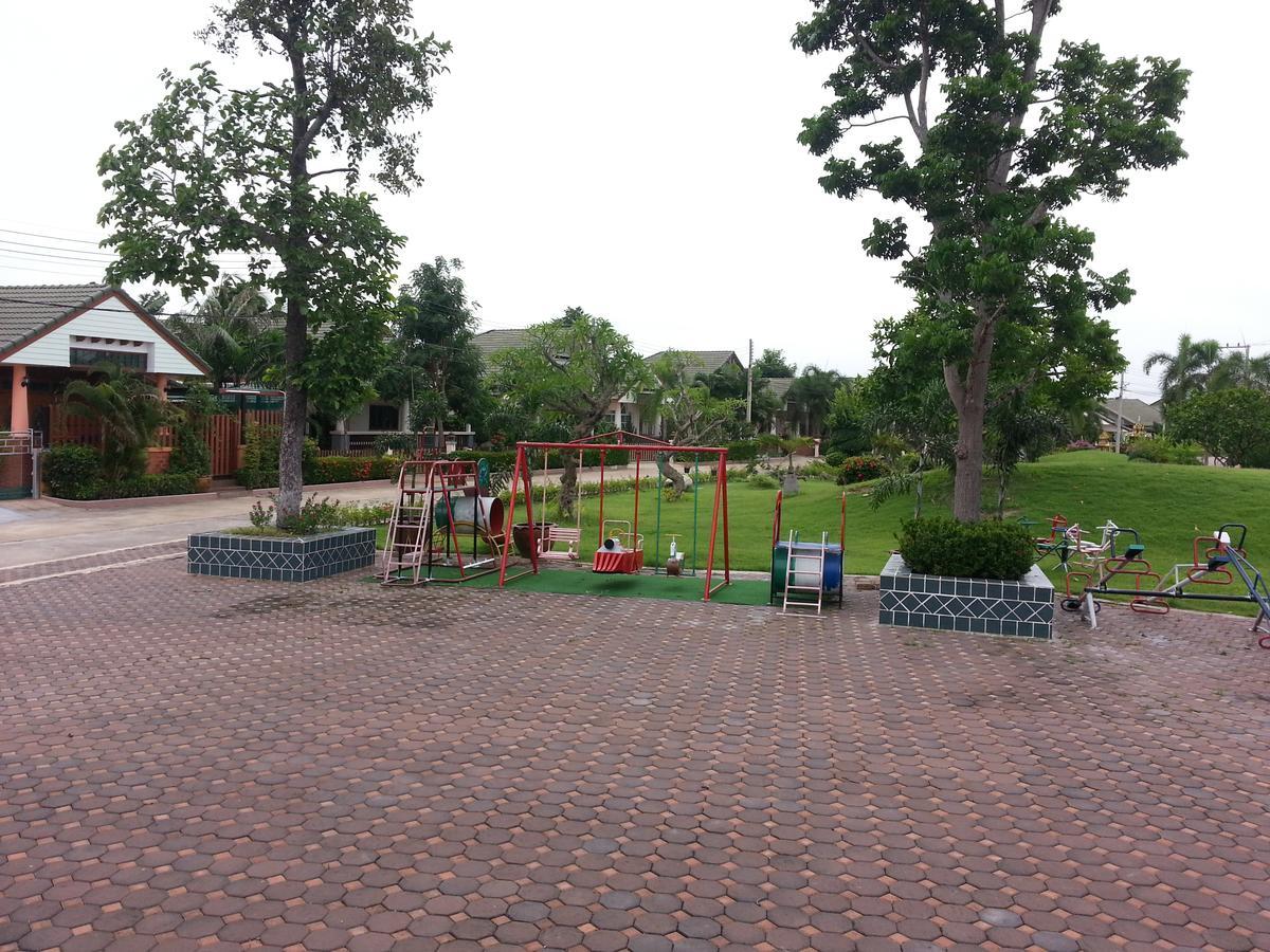 Villa - Baan Dusit Pattaya Ban Nong Hin  Экстерьер фото